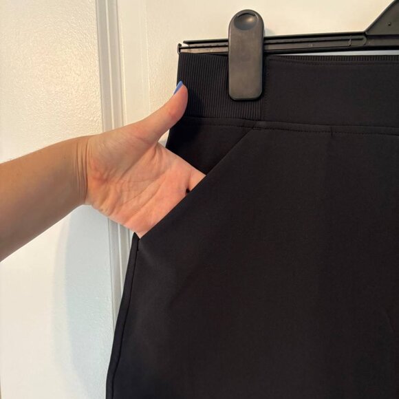 NWOT 32 Degrees Cool Women's Black Skirt/Skort Small-Med - Picture 3 of 9